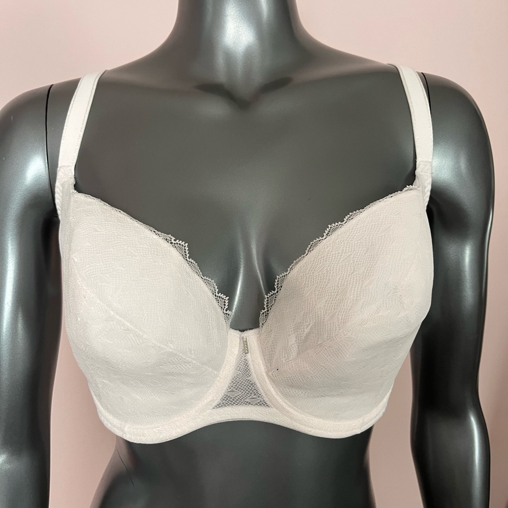 NWT Freya White Lace Plunge Bra size 34L